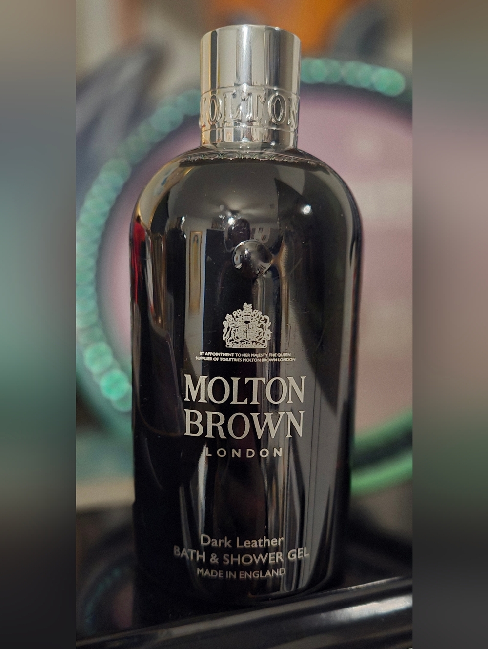 New Molton Brown Dark Leather Bath & Shower Gel 10fl. oz.